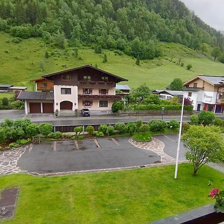 Pension Andrea Fusch an der Grossglocknerstrasse Dış mekan fotoğraf