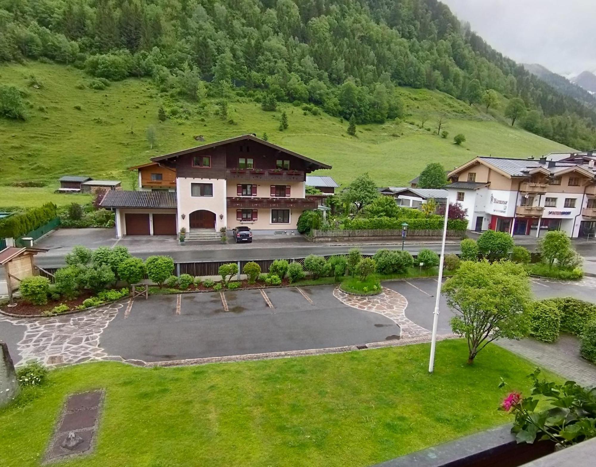 Pension Andrea Fusch an der Grossglocknerstrasse Dış mekan fotoğraf